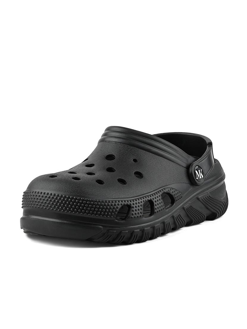 men black solid crocs - 21974856 - Standard Image - 1