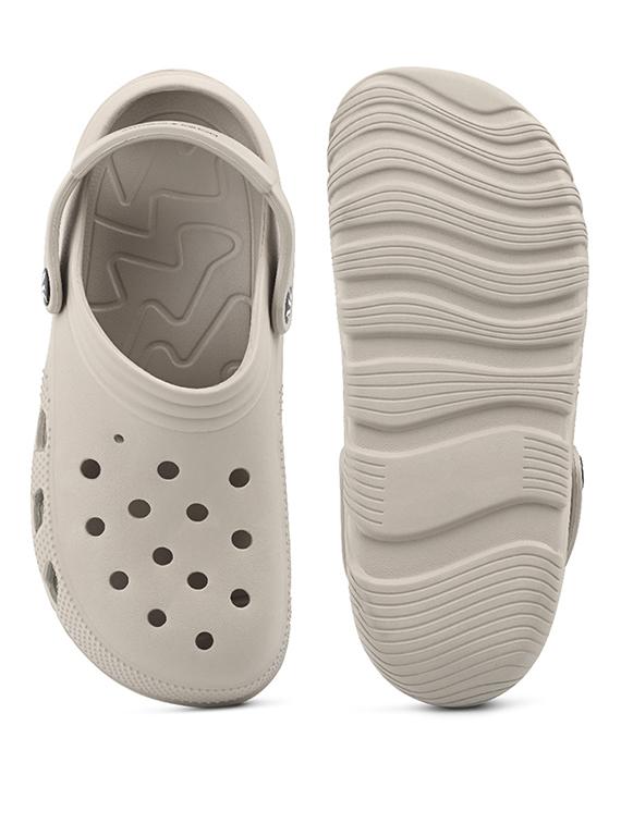 men beige solid crocs - 21974857 - Standard Image - 4