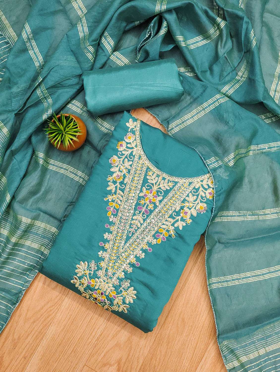 women solid with work embroidered unstitched suit set - 21974867 -  Standard Image - 1