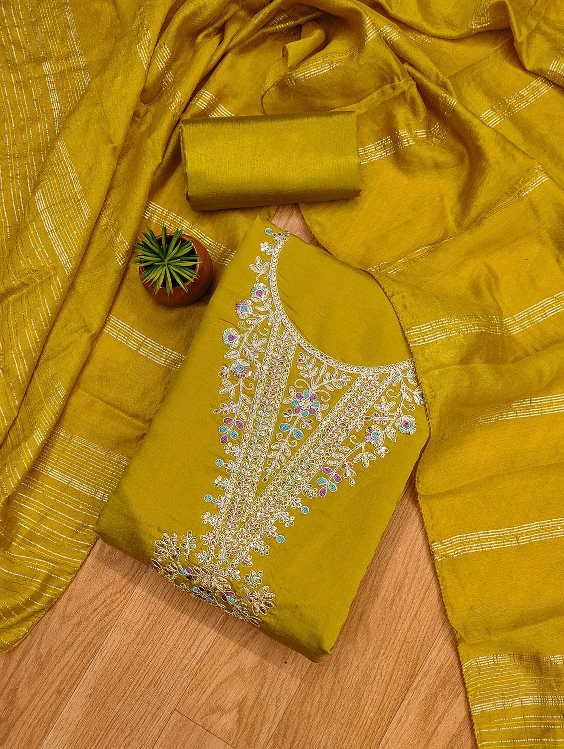 women solid with work embroidered unstitched suit set - 21974869 -  Standard Image - 1