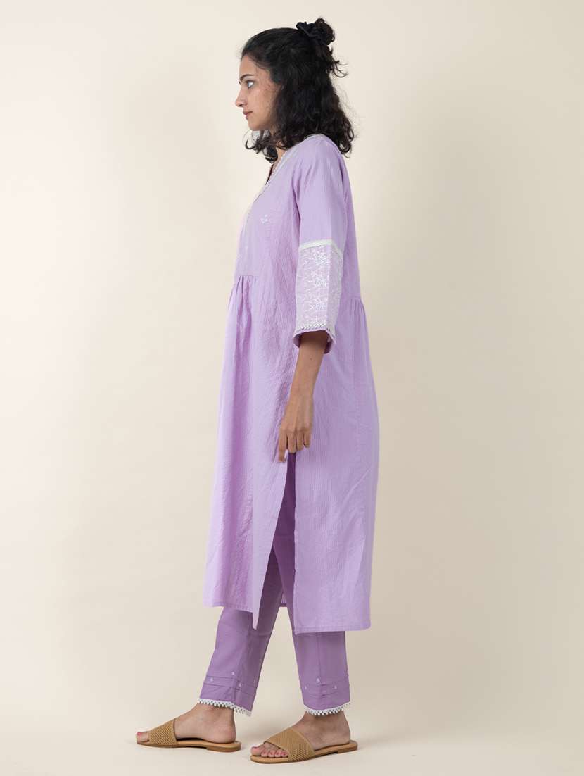 women solid with work three quarter sleeve a-line kurta - 21974942 -  Standard Image - 4