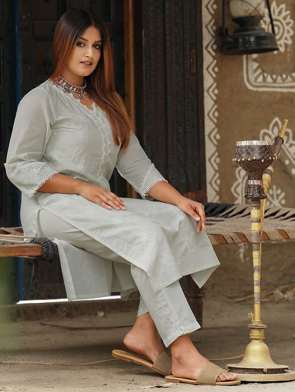 women solid with work three quarter sleeve straight kurta