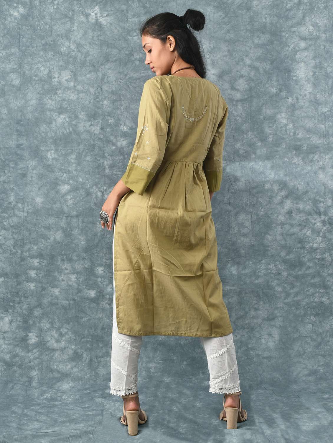 women three quarter sleeve kurta pant with dupatta set - 21975107 -  Standard Image - 1