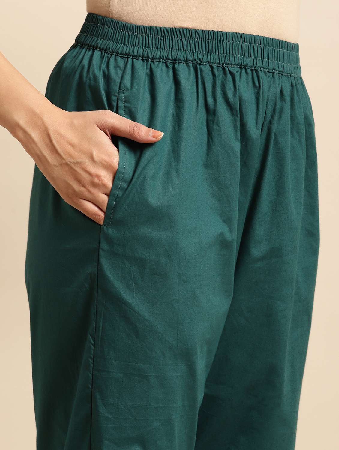 women solid three quarter sleeve kurta pant set - 21975119 -  Standard Image - 4