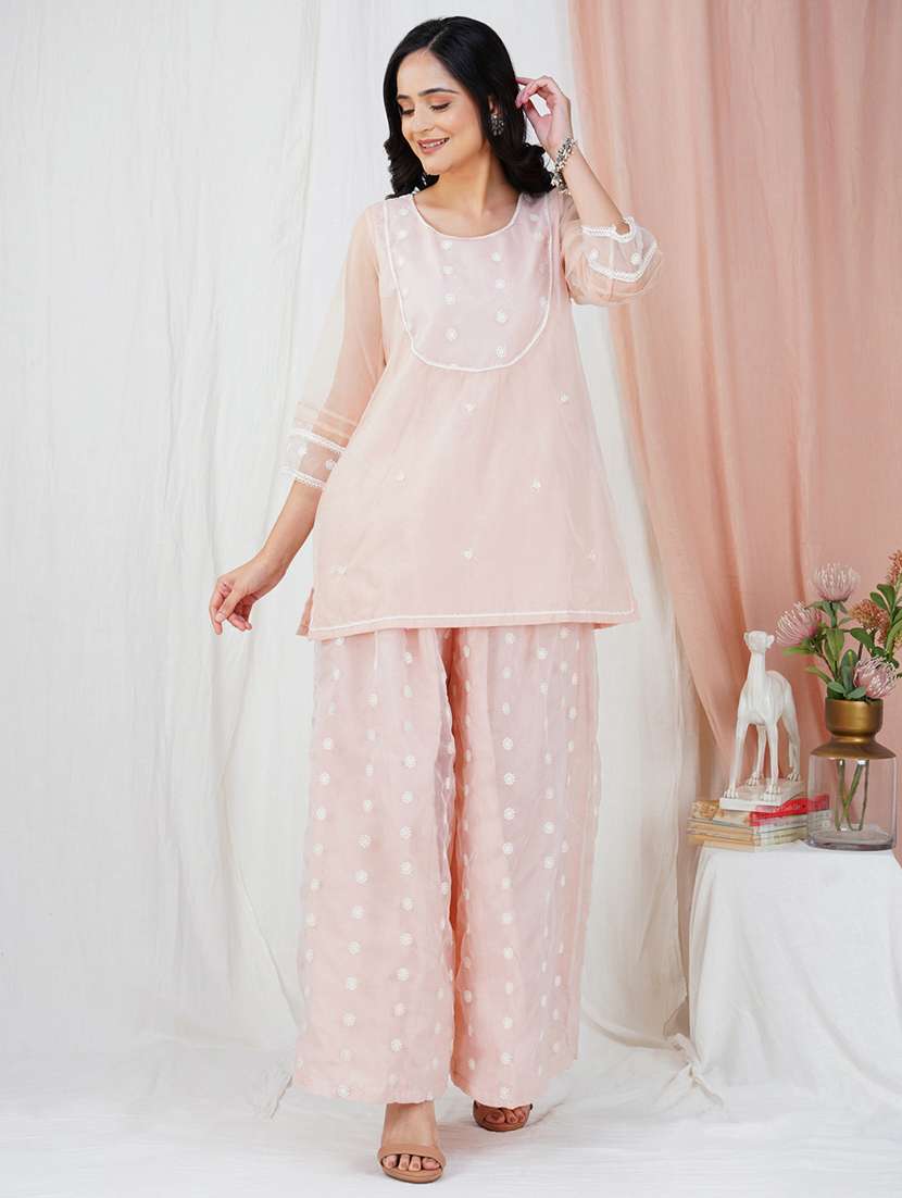 women three quarter sleeve kurta palazzo with dupatta set - 21975154 -  Standard Image - 1