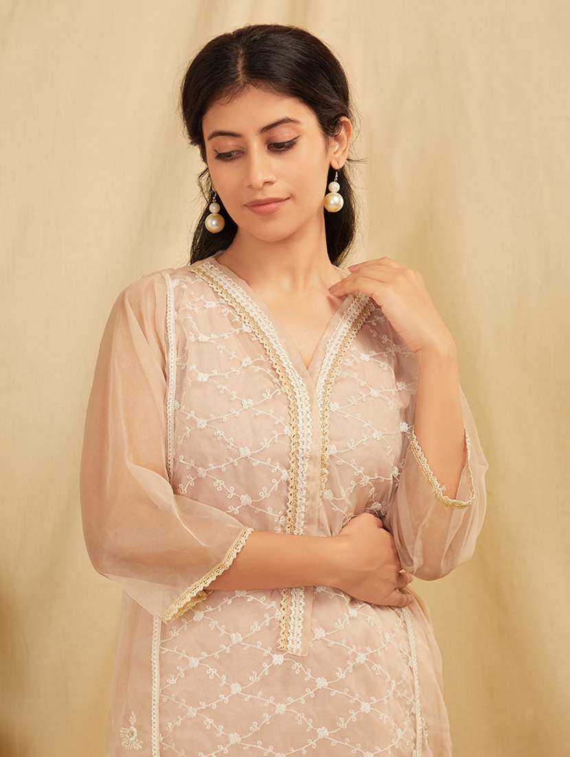 women three quarter sleeve kurta pant with dupatta set - 21975155 -  Standard Image - 4