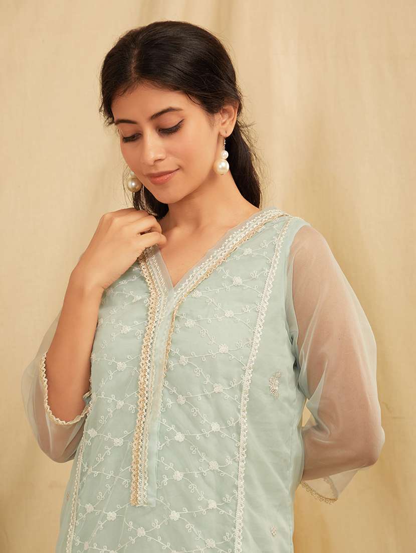 women three quarter sleeve kurta pant with dupatta set - 21975158 -  Standard Image - 4