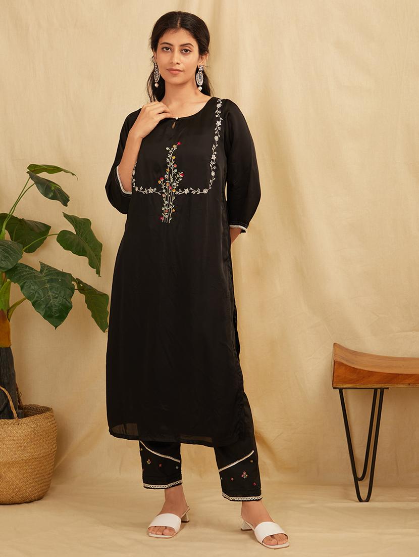 women three quarter sleeve kurta pant with dupatta set - 21975167 -  Standard Image - 1