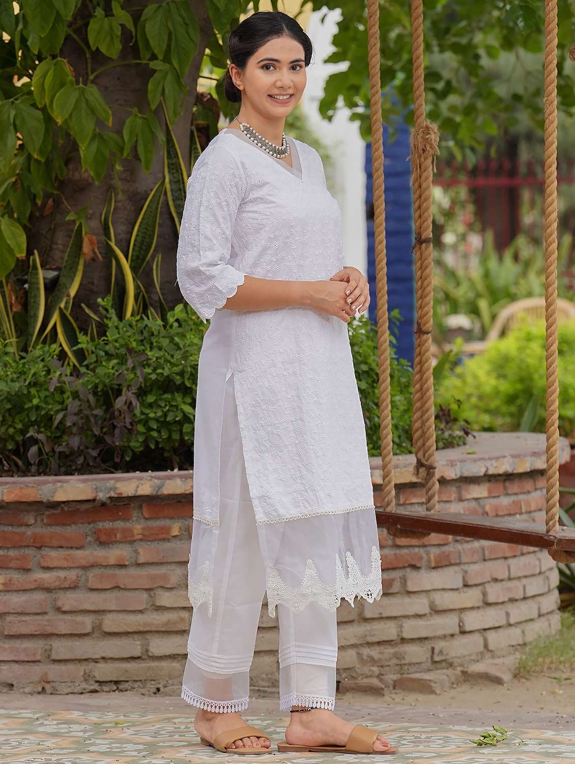 women three quarter sleeve kurta pant with dupatta set - 21975180 - Standard Image - 1