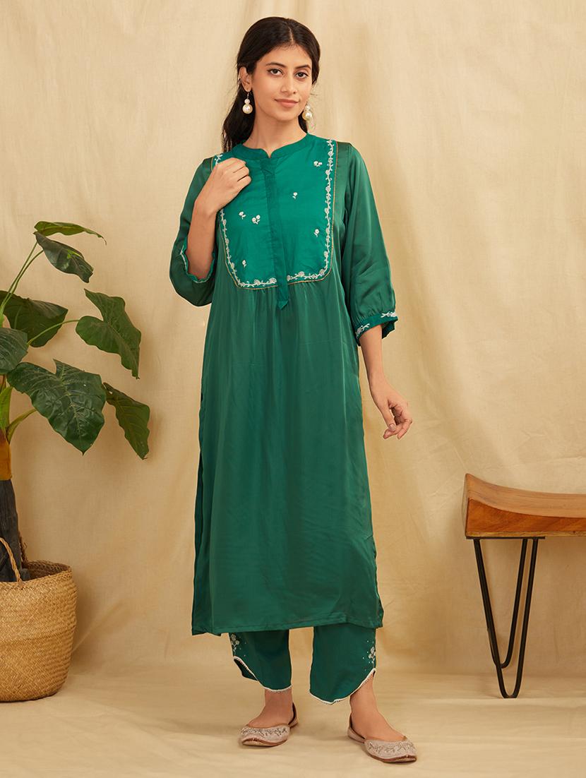 women three quarter sleeve kurta pant with dupatta set - 21975182 - Standard Image - 1
