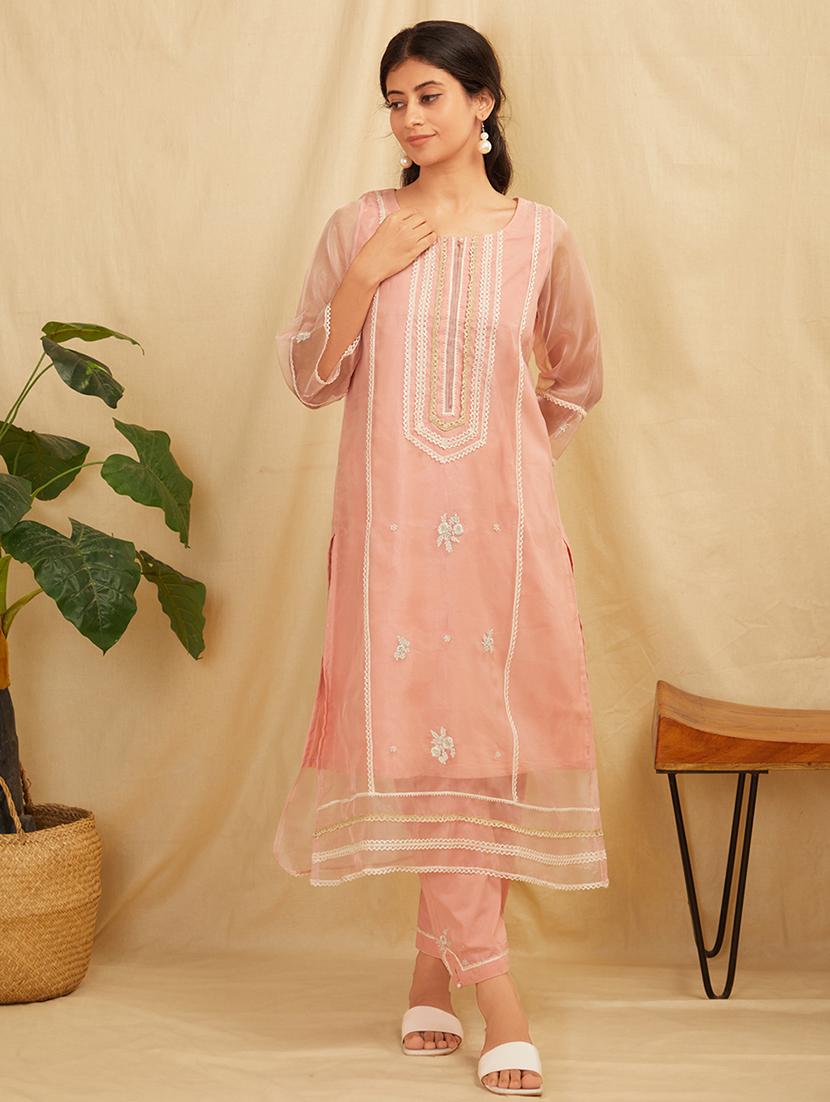 women three quarter sleeve kurta pant with dupatta set - 21975185 - Standard Image - 1