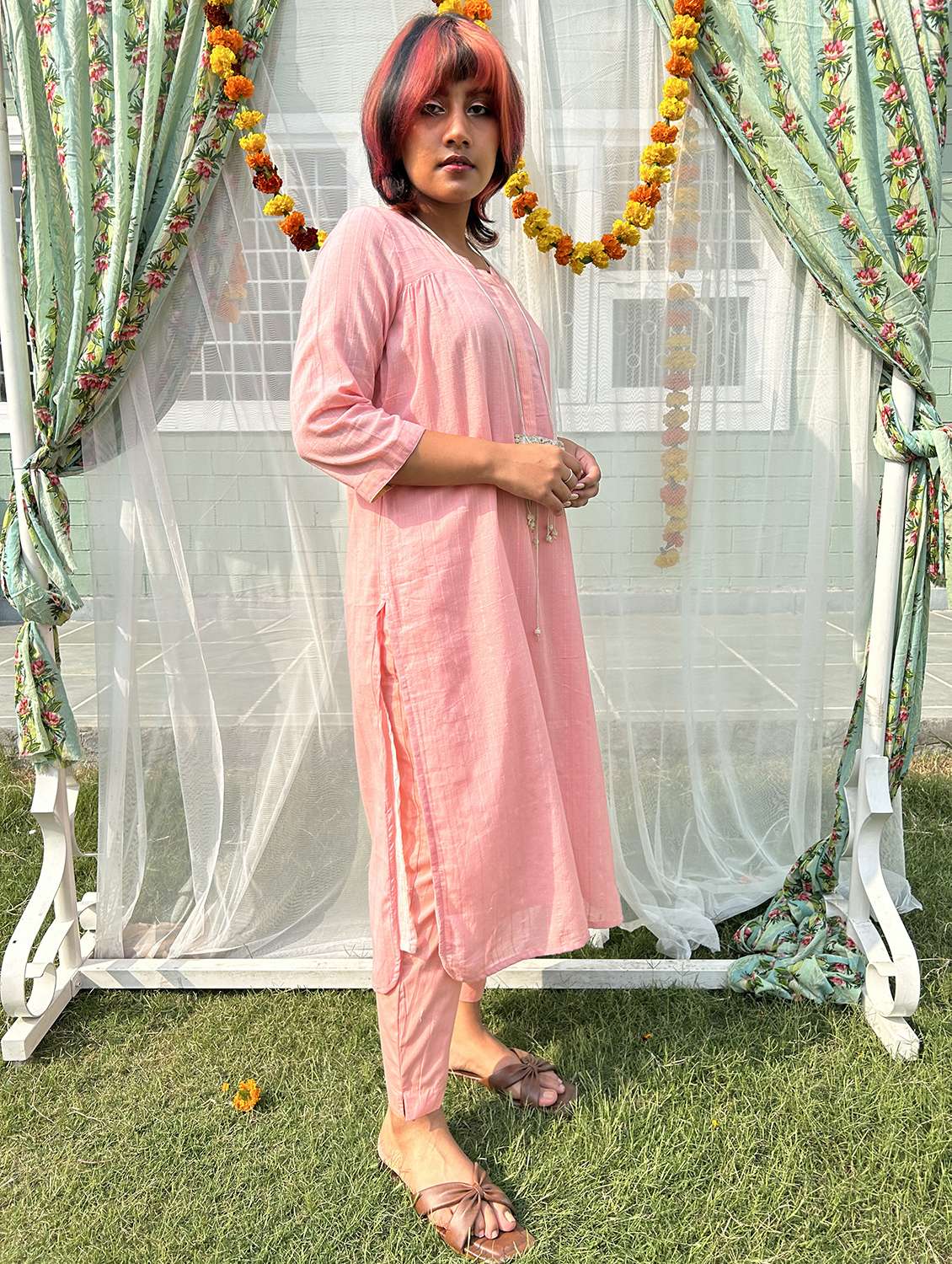 women self design three quarter sleeve kurta pant set - 21975196 - Standard Image - 1