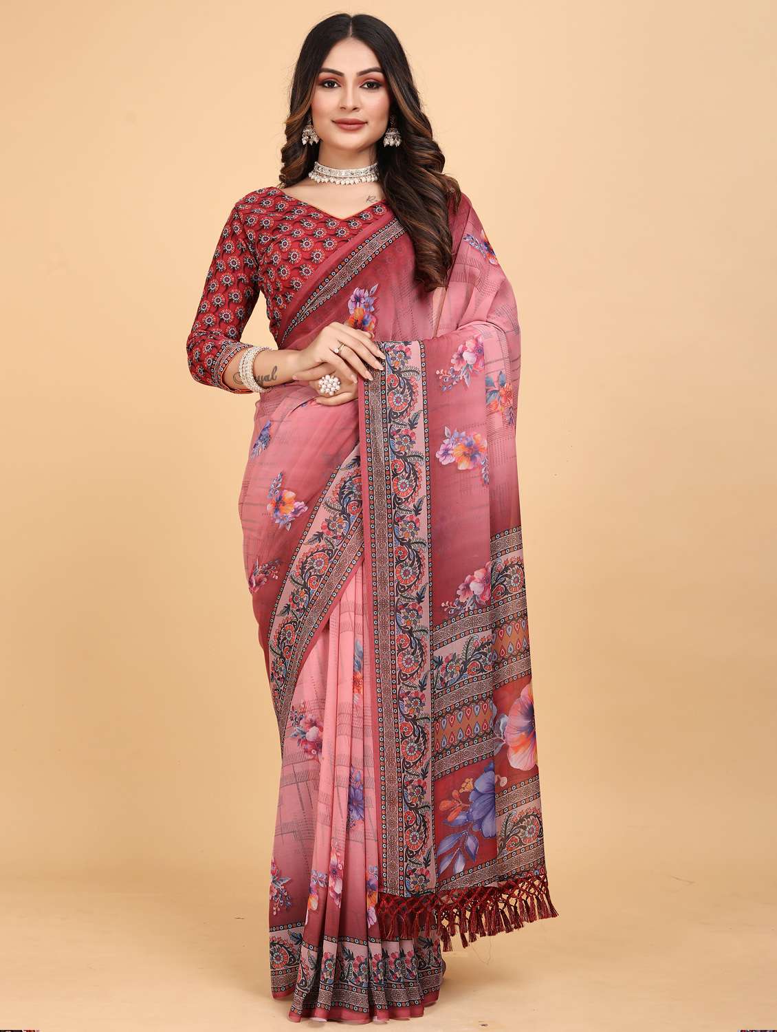 women floral printed saree with blouse