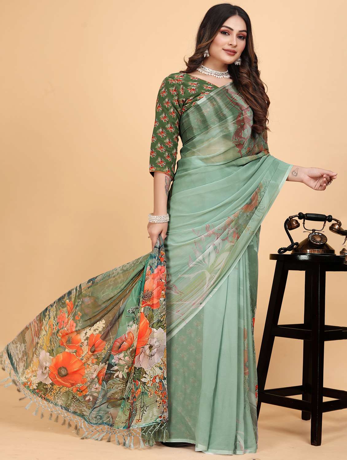 women floral printed saree with blouse - 21975258 -  Standard Image - 1