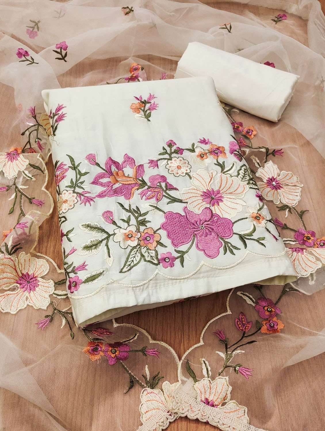 women floral embroidered unstitched suit set