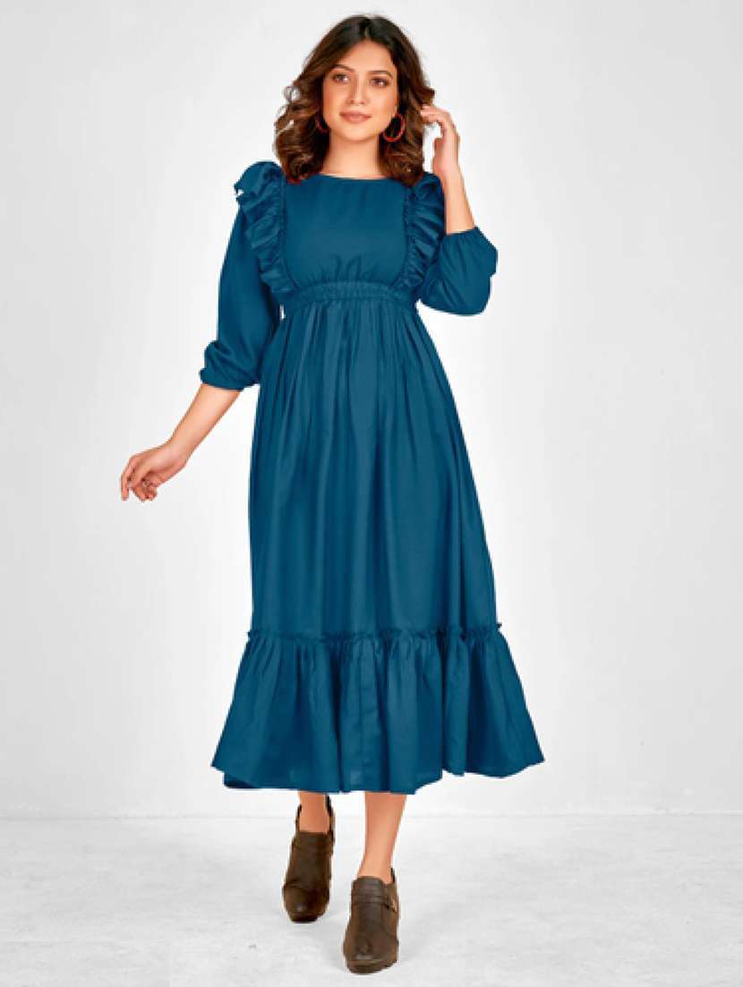 women solid three quarter sleeve tiered dress
