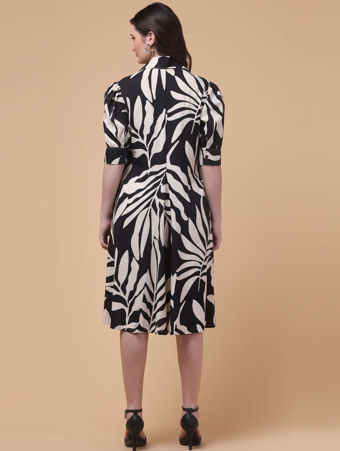 women black printed puff sleeve a-line dress - 21975507 - Standard Image - 4