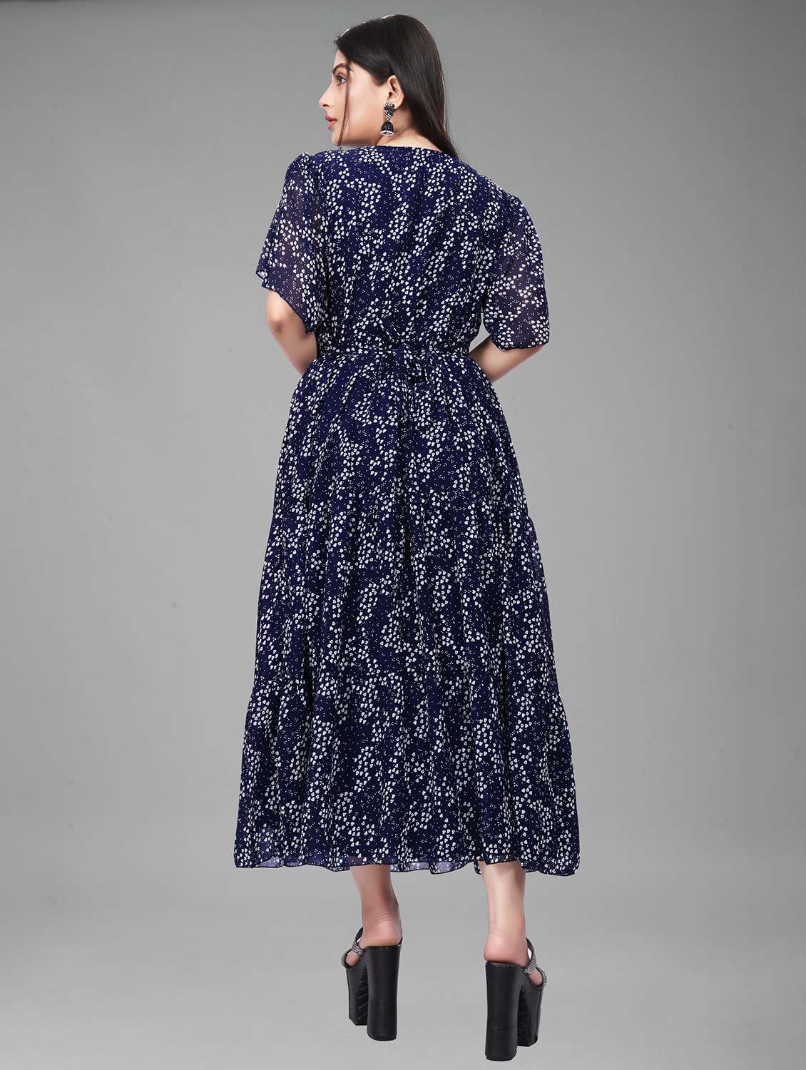 women printed puff sleeve tiered dress - 21975576 -  Standard Image - 1
