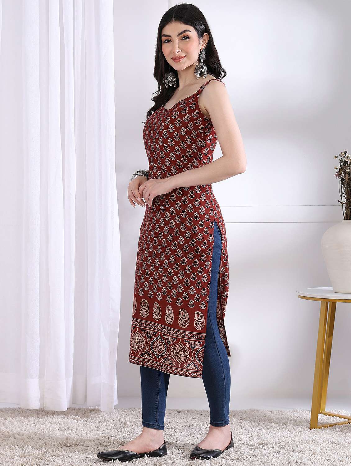 women printed sleeveless straight kurta - 21975780 -  Standard Image - 1