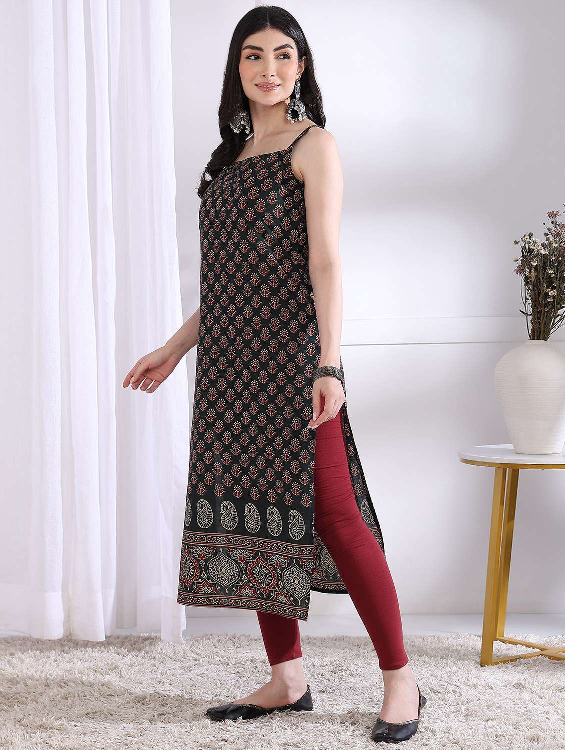 women printed sleeveless straight kurta - 21975782 -  Standard Image - 1