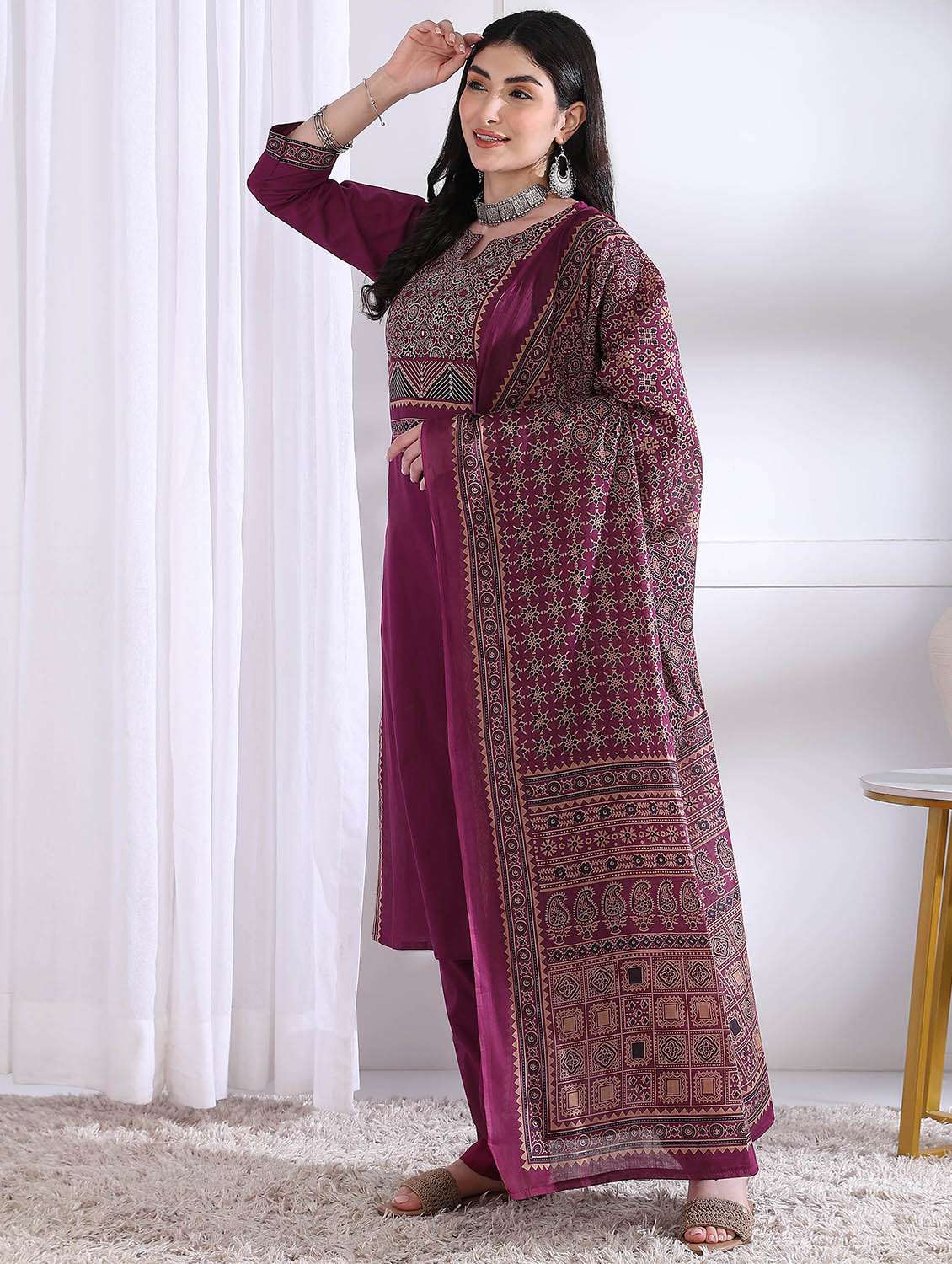 women three quarter sleeve kurta pant with dupatta set - 21975792 -  Standard Image - 1