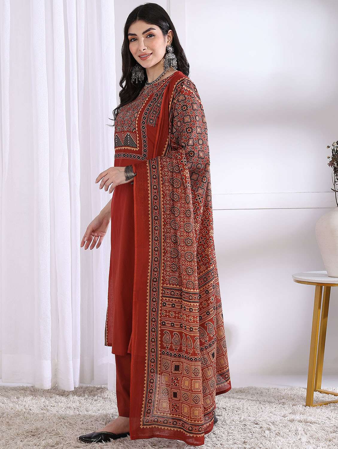 women three quarter sleeve kurta palazzo with dupatta set - 21975793 -  Standard Image - 1