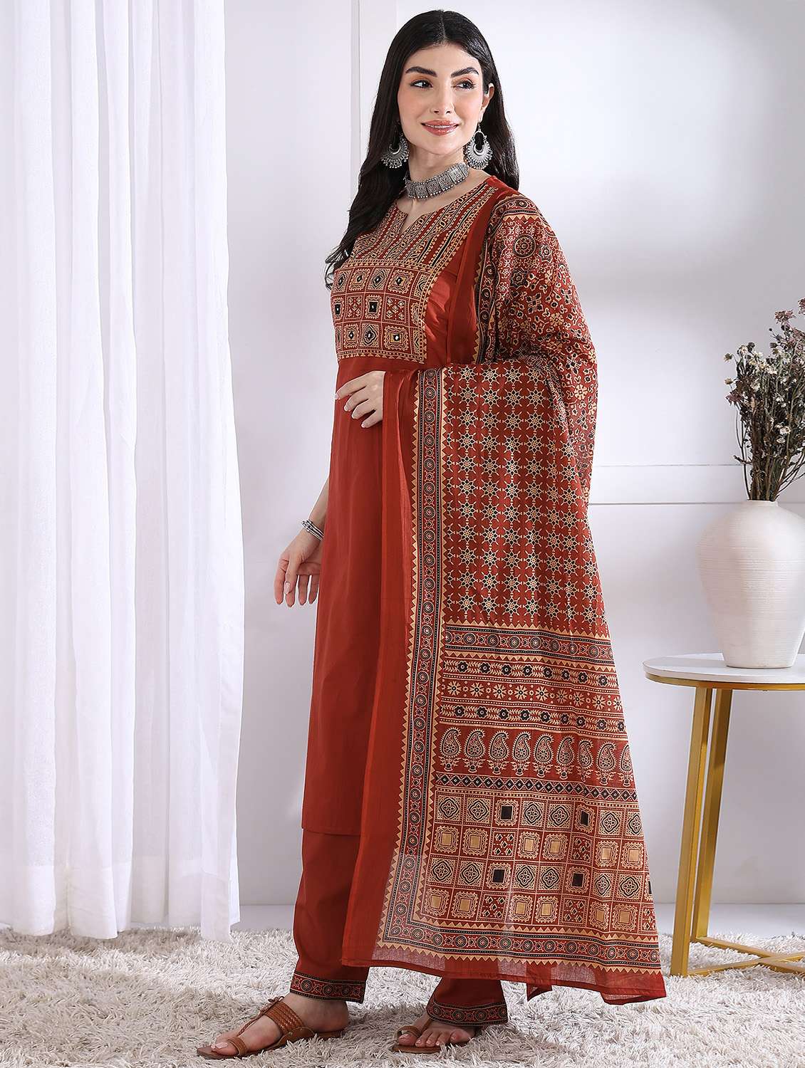 women three quarter sleeve kurta palazzo with dupatta set - 21975798 -  Standard Image - 1