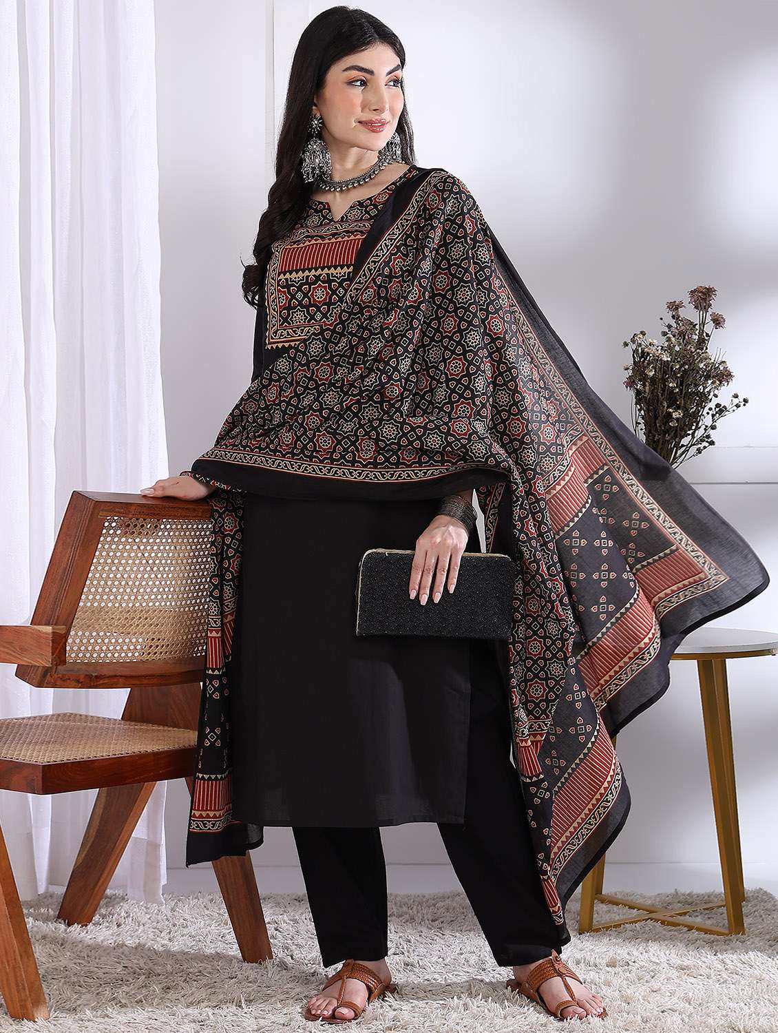 women three quarter sleeve kurta pant with dupatta set
