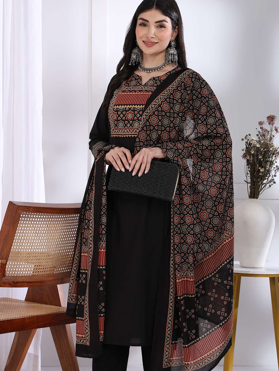 women three quarter sleeve kurta pant with dupatta set - 21975801 -  Standard Image - 6
