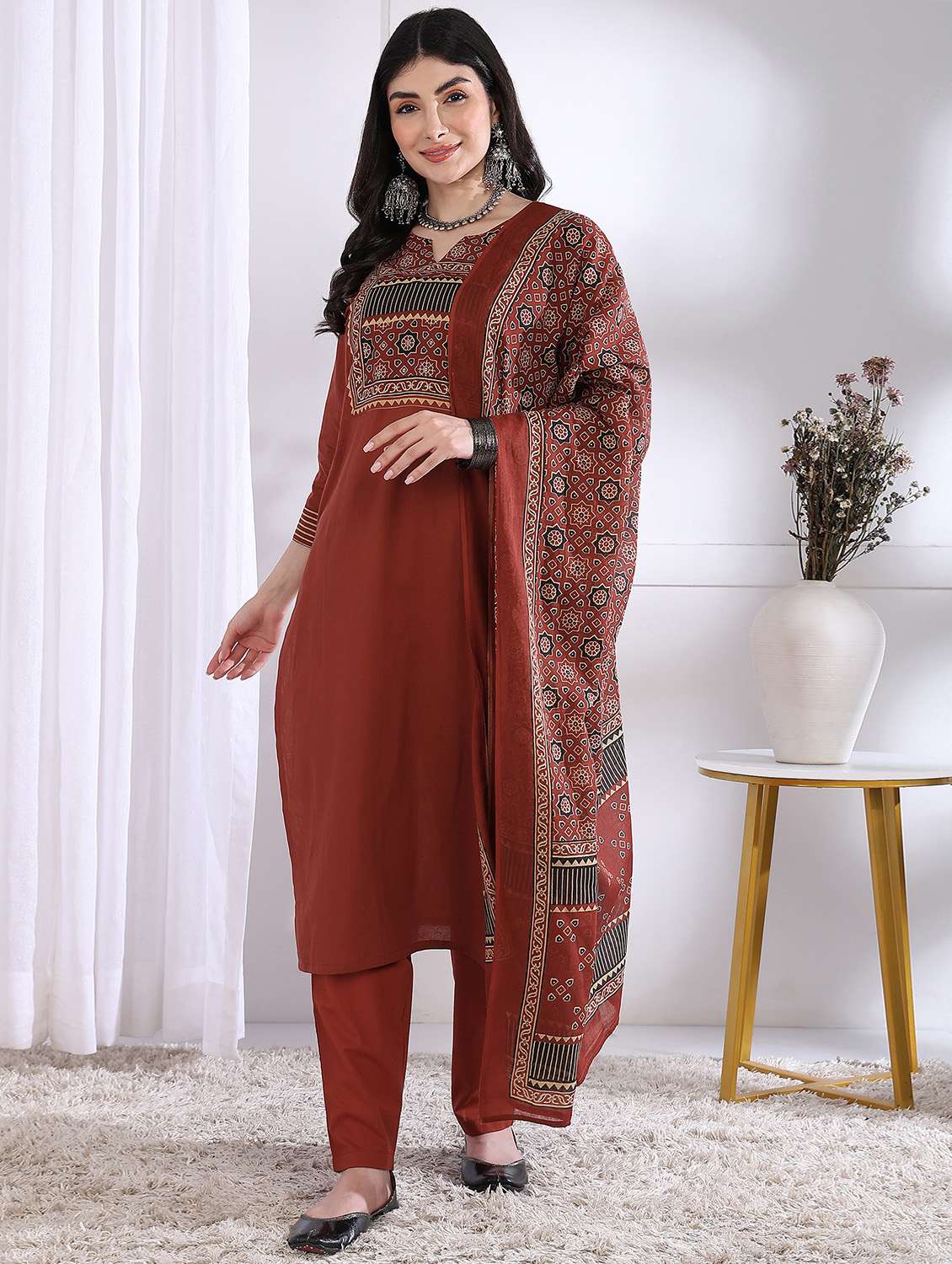 women three quarter sleeve kurta pant with dupatta set - 21975802 -  Standard Image - 4