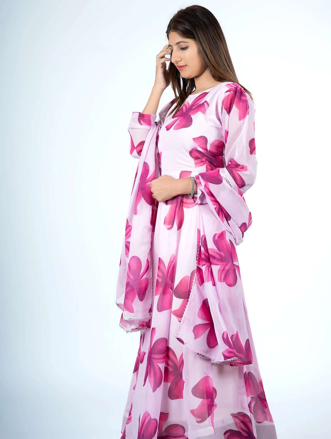 women floral printed long sleeve kurta dupatta set - 21976338 -  Standard Image - 1