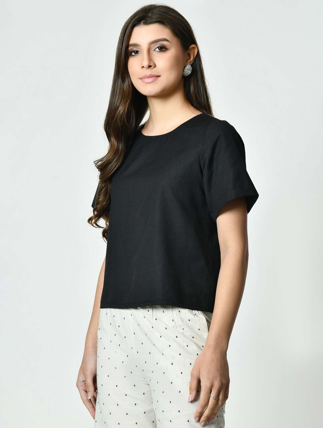women black solid short sleeve regular top - 21976382 - Standard Image - 1