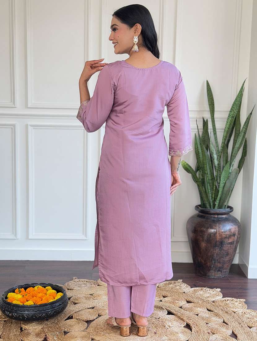 women three quarter sleeve kurta pant with dupatta set - 21976511 -  Standard Image - 4