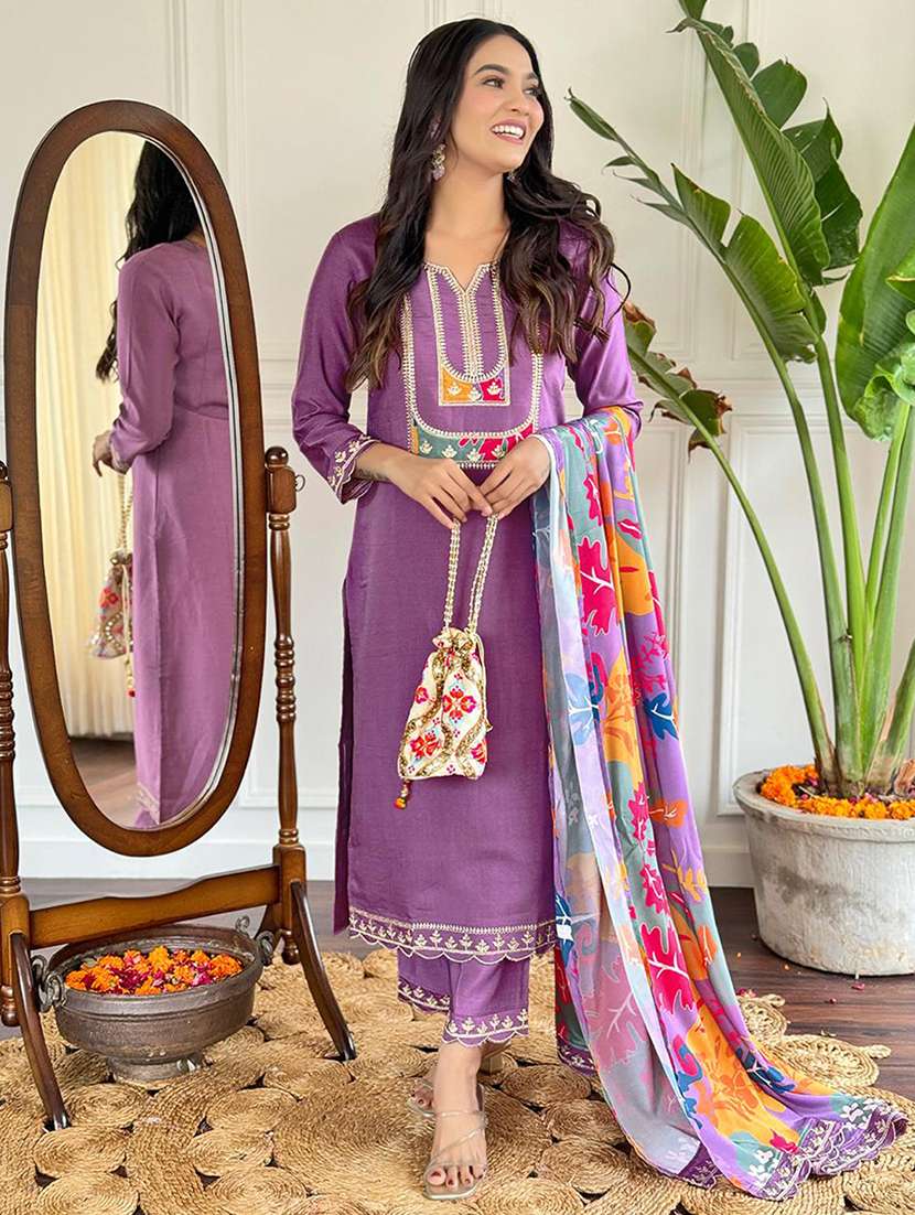 women three quarter sleeve kurta pant with dupatta set - 21976527 -  Standard Image - 1