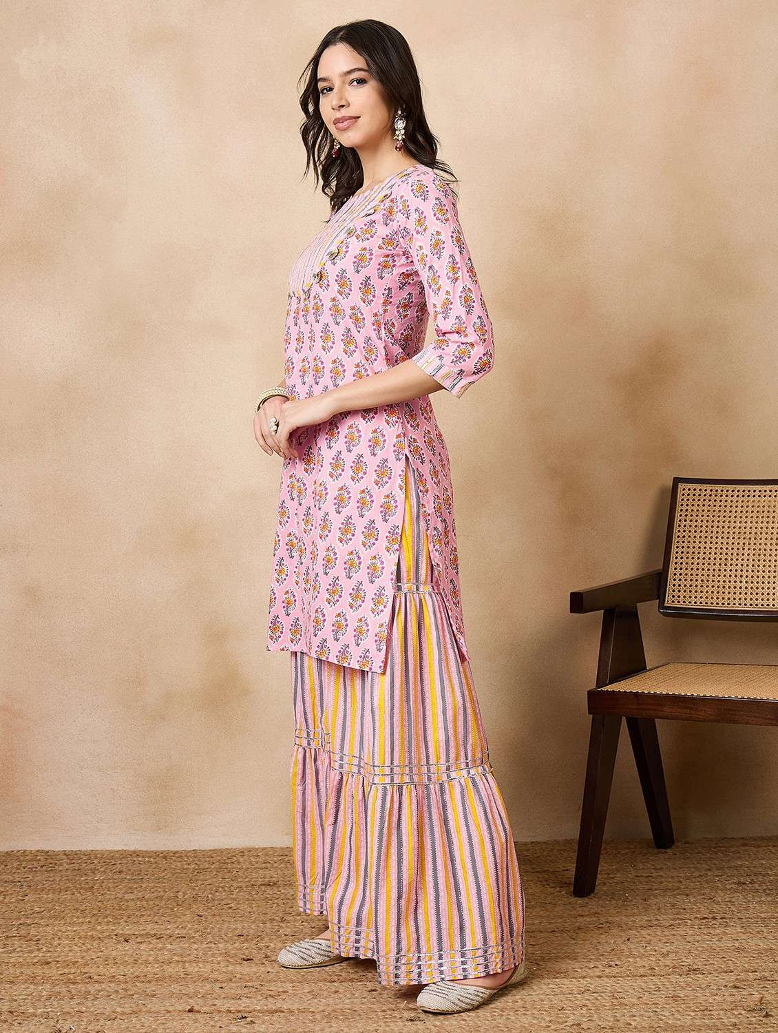 women three quarter sleeve kurta sharara set - 21976658 -  Standard Image - 1