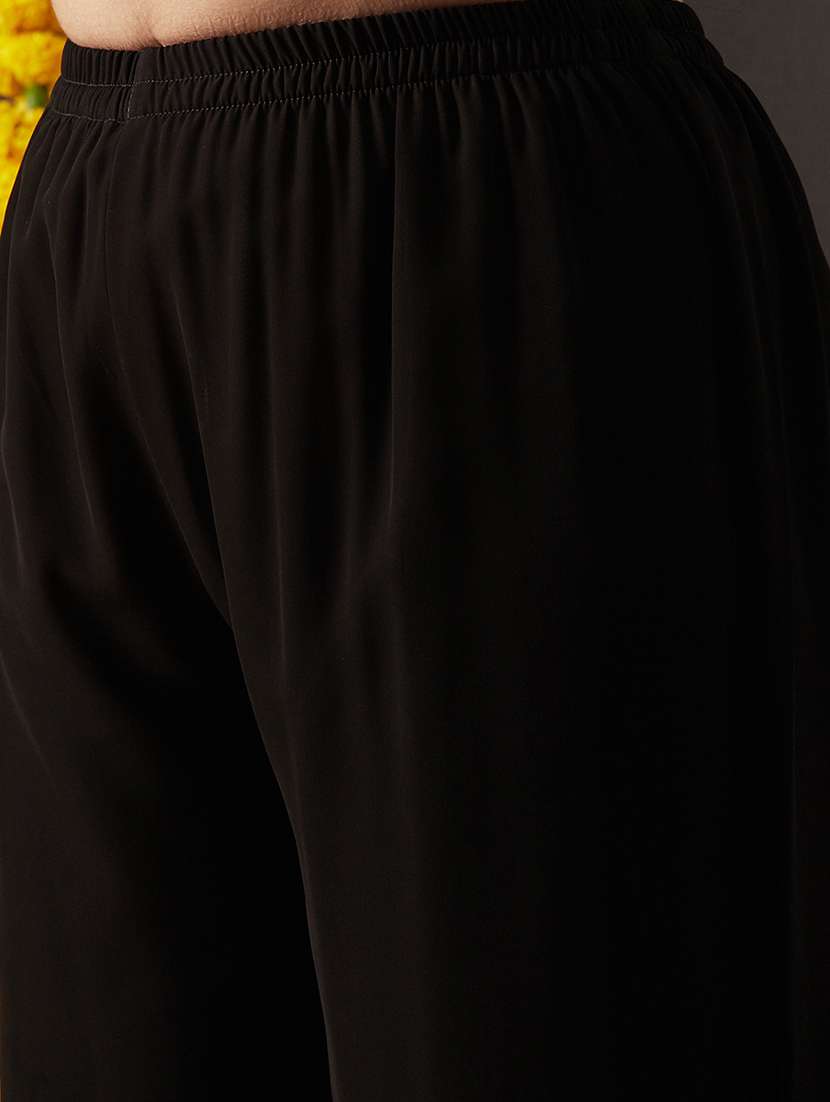 women three quarter sleeve kurta pant with dupatta set - 21976669 -  Standard Image - 4