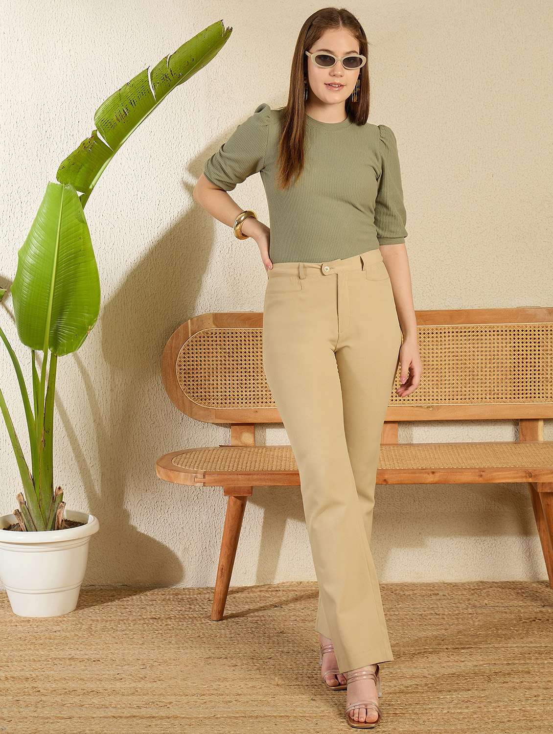 women solid round neck puff sleeve top - 21976959 - Standard Image - 4
