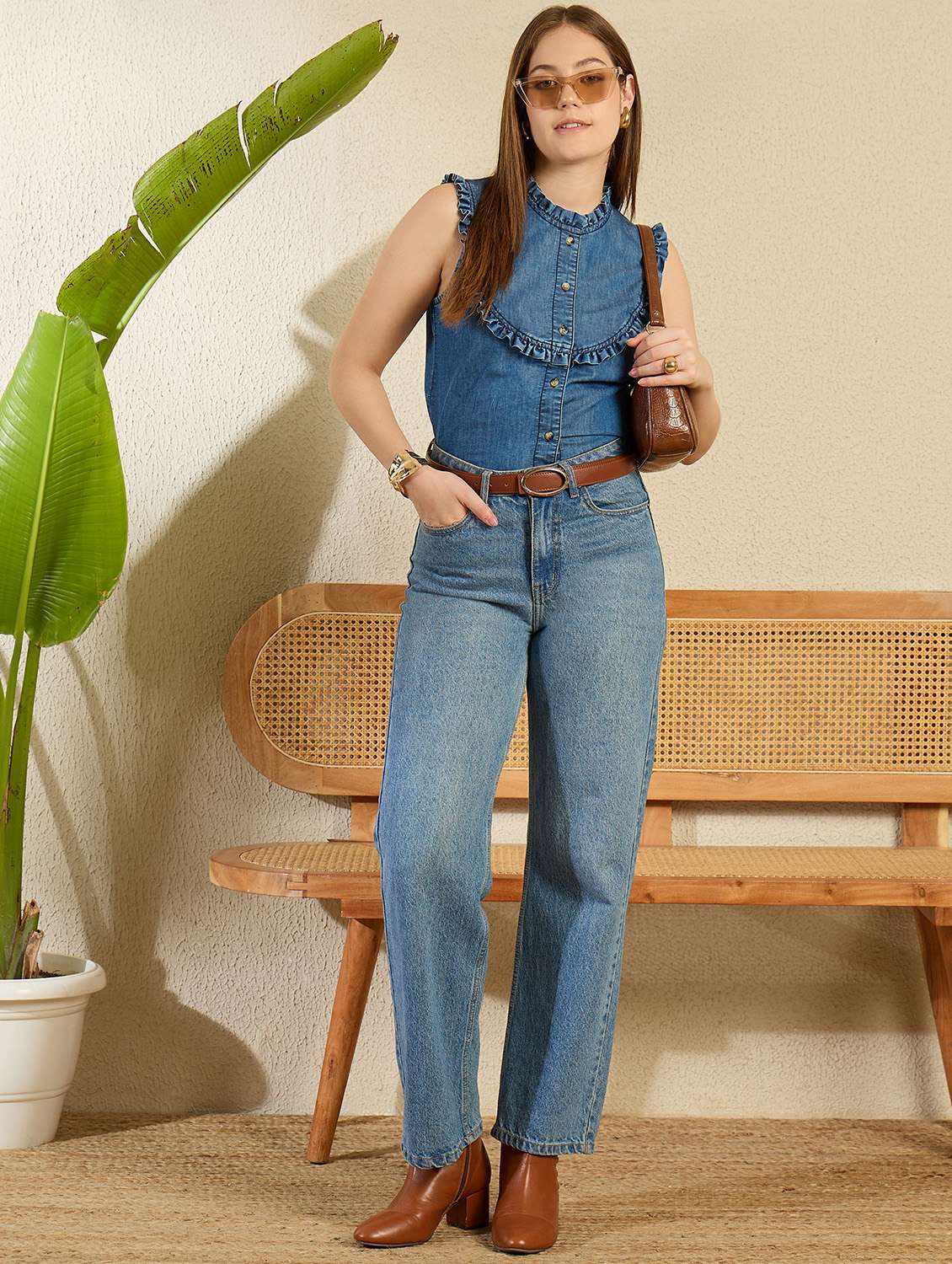 women solid collared sleeveless denim shirt top - 21976966 - Standard Image - 4
