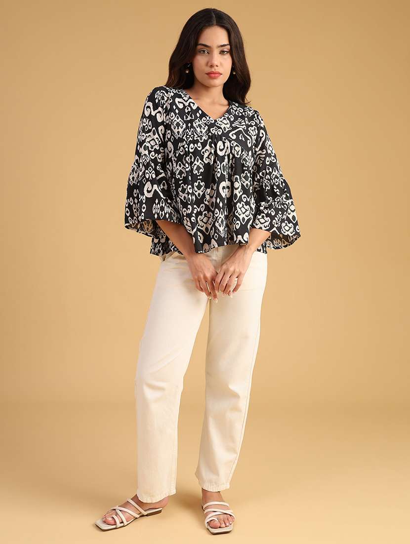 women printed bell sleeve flared top - 21977126 -  Standard Image - 4