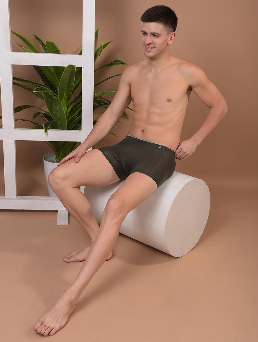 men solid low rise trunk - 21977286 - Standard Image - 4