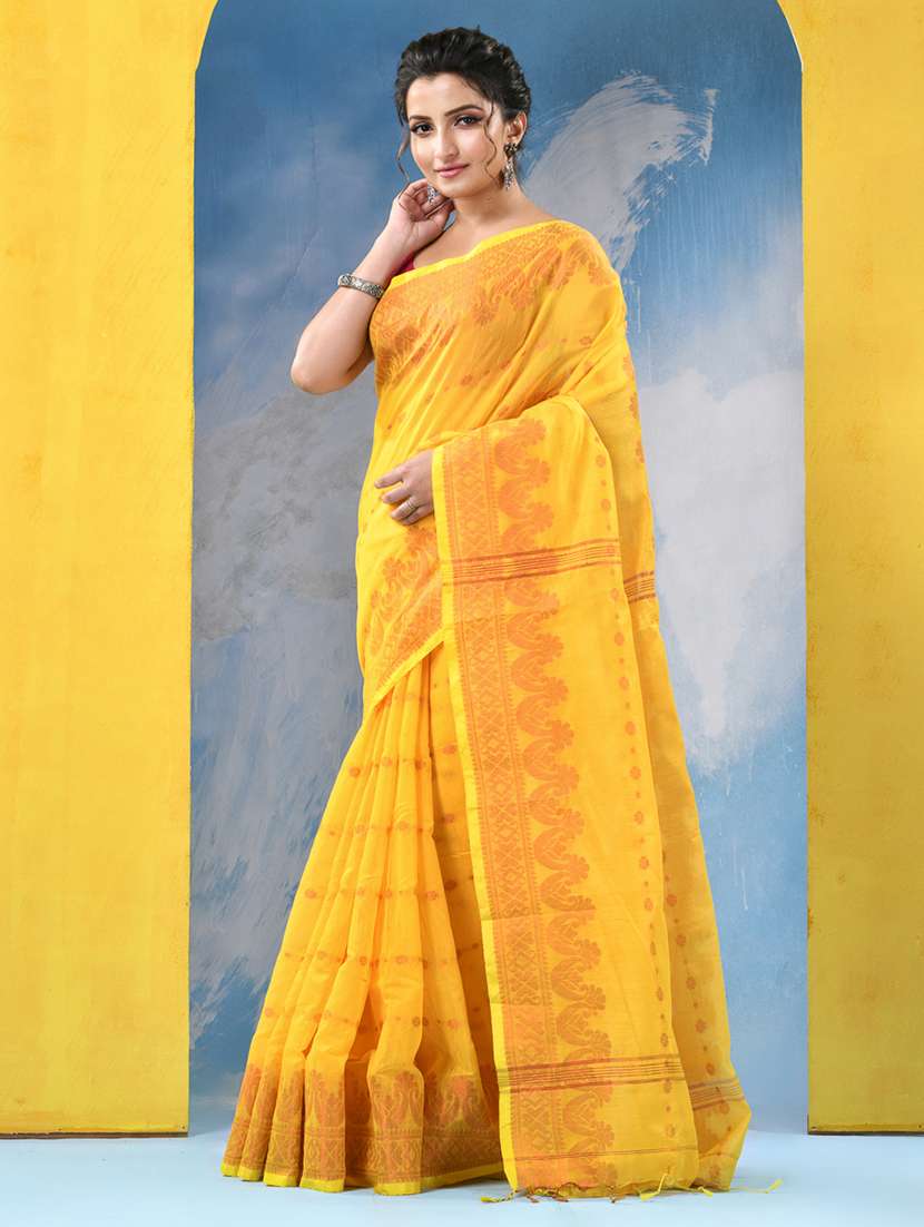women self design handloom saree with blouse - 21977347 -  Standard Image - 1