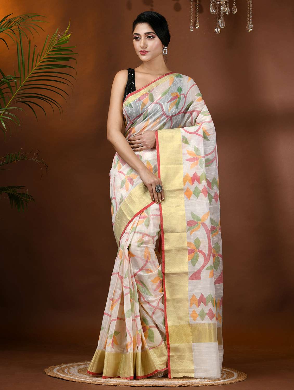 women printed handloom saree with blouse
