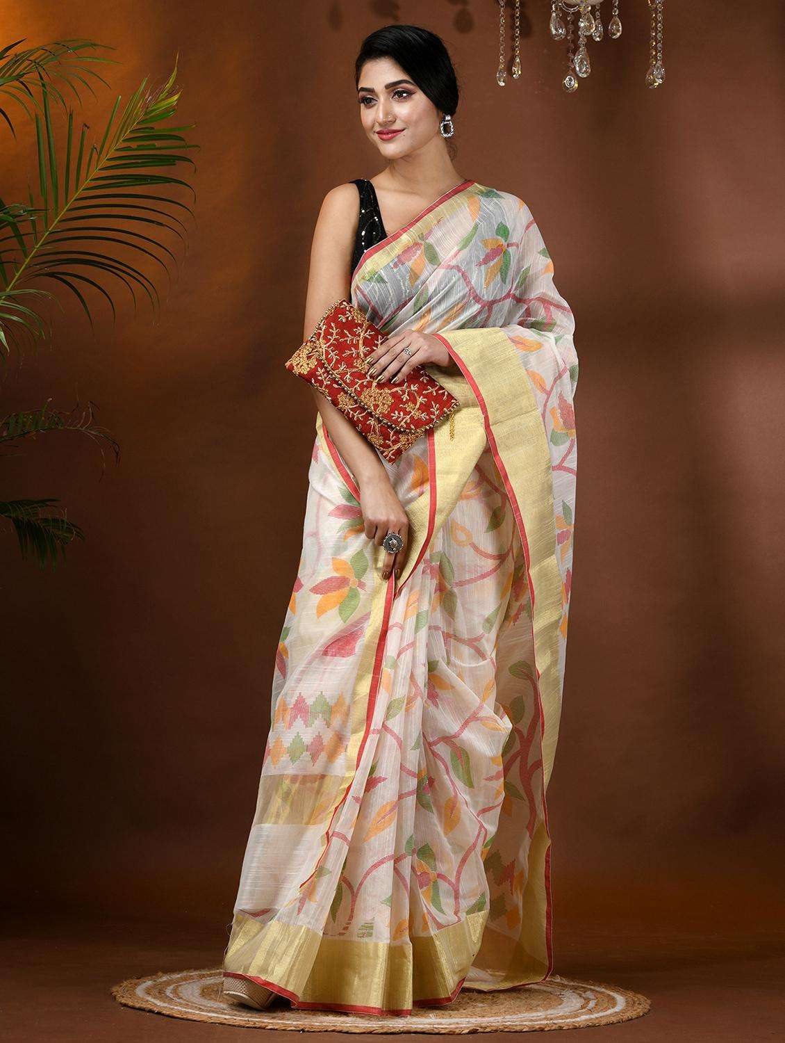 women printed handloom saree with blouse