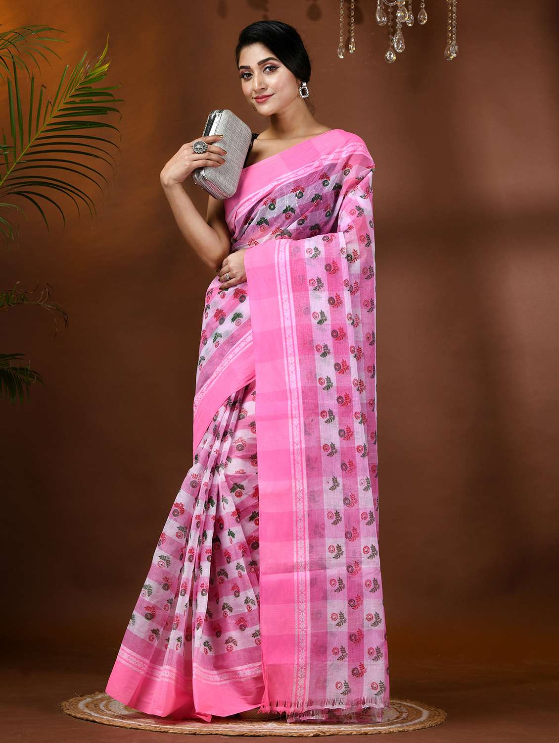 women printed handloom saree - 21977375 -  Standard Image - 1