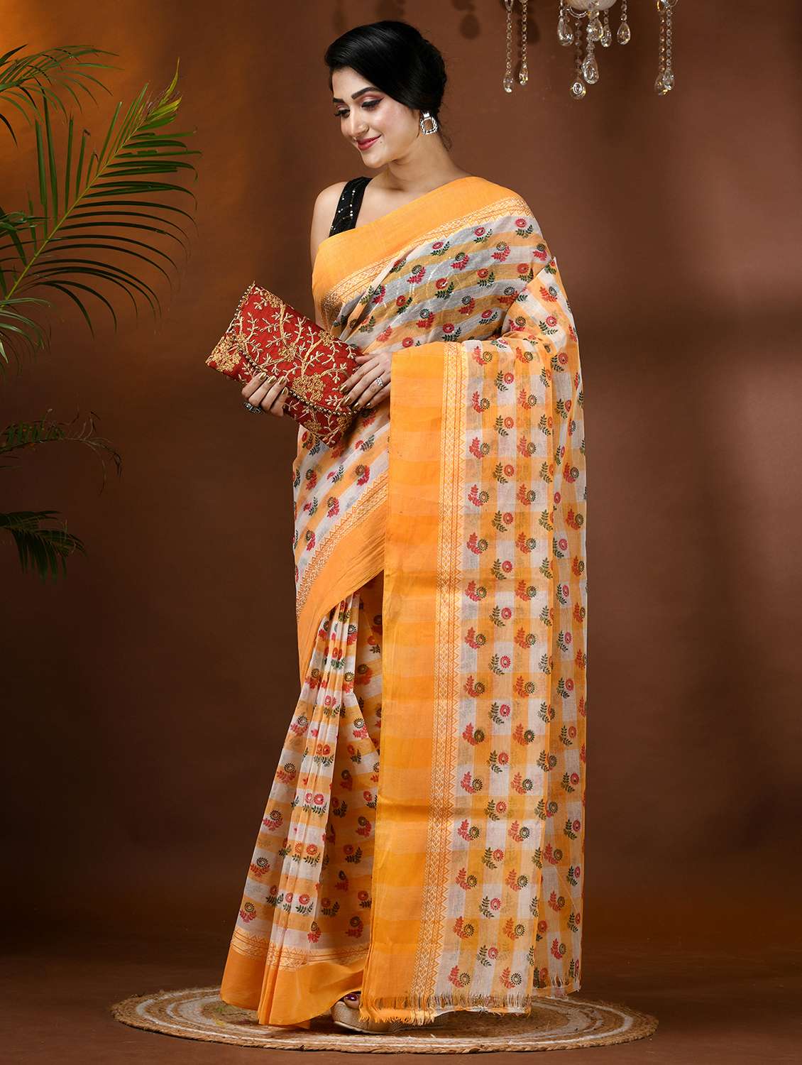 women printed handloom saree - 21977378 -  Standard Image - 1
