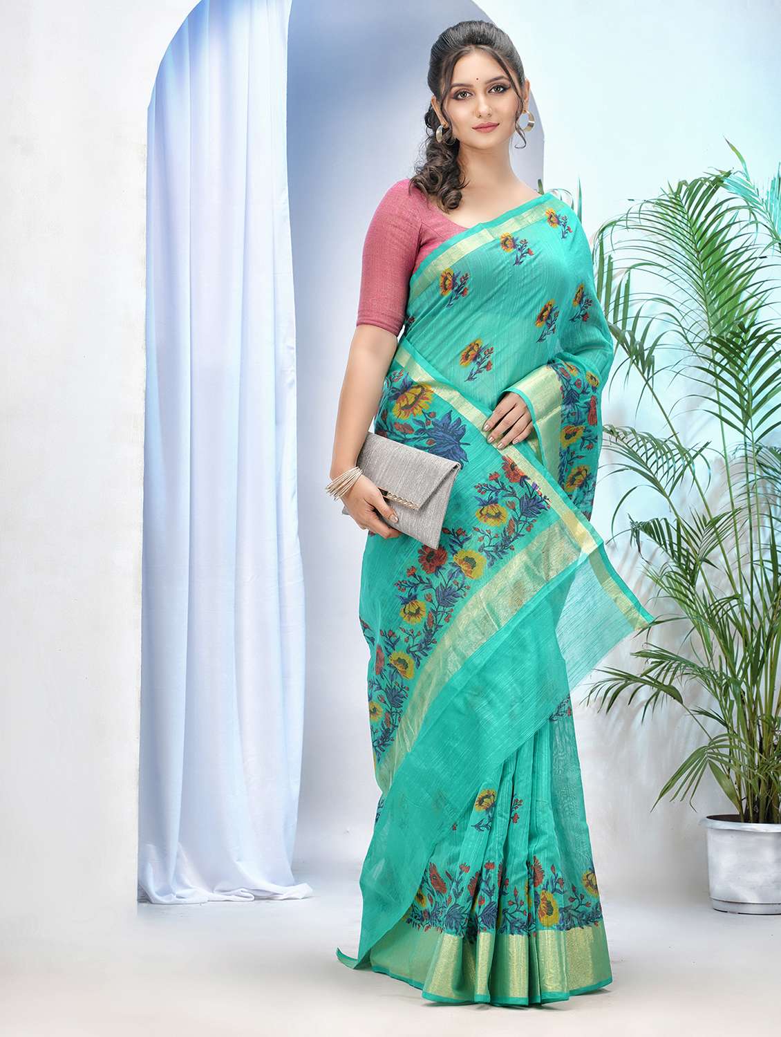women floral bordered saree with blouse - 21977388 -  Standard Image - 1