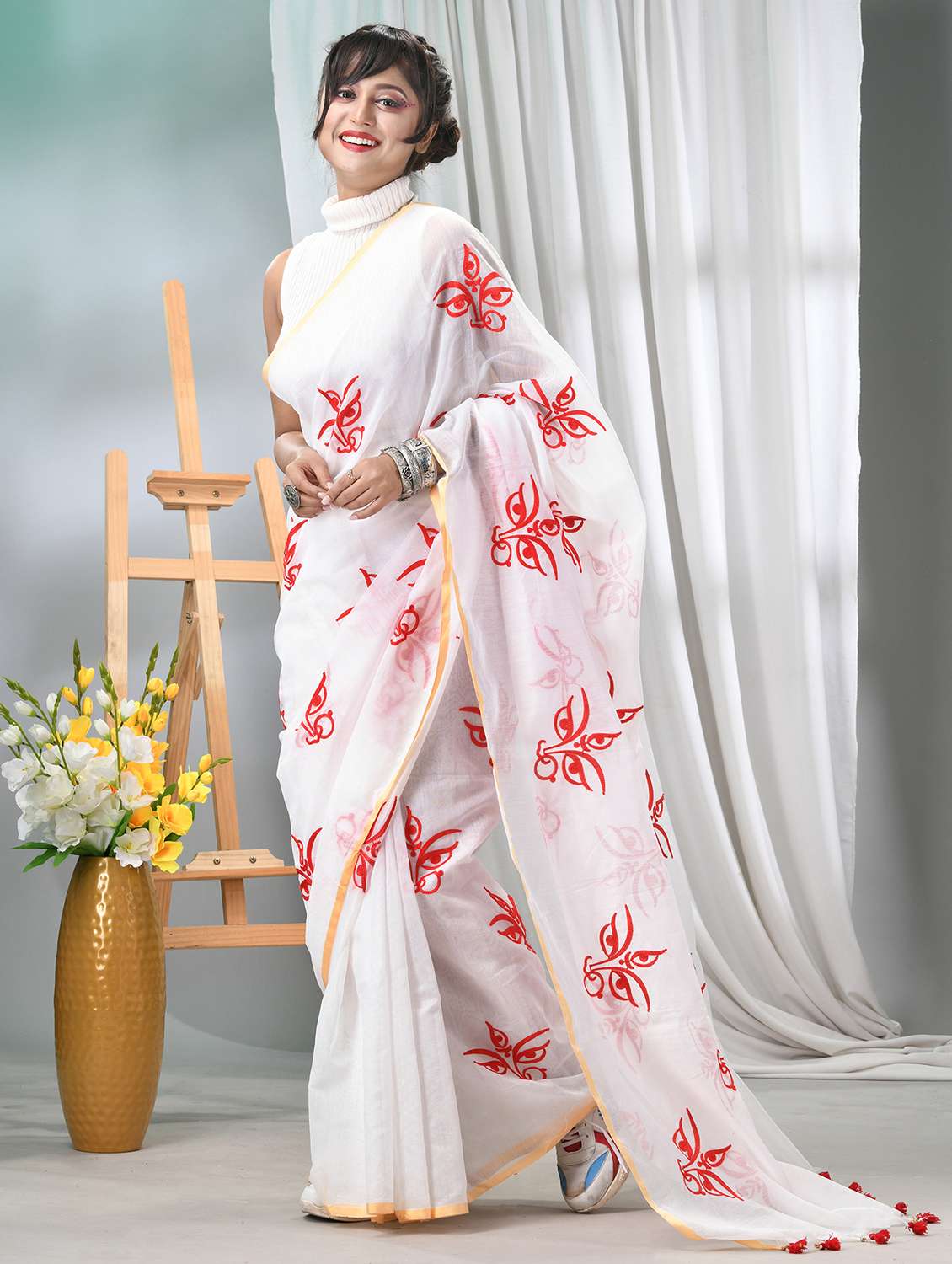 women solid with work handloom saree with blouse - 21977416 -  Standard Image - 1