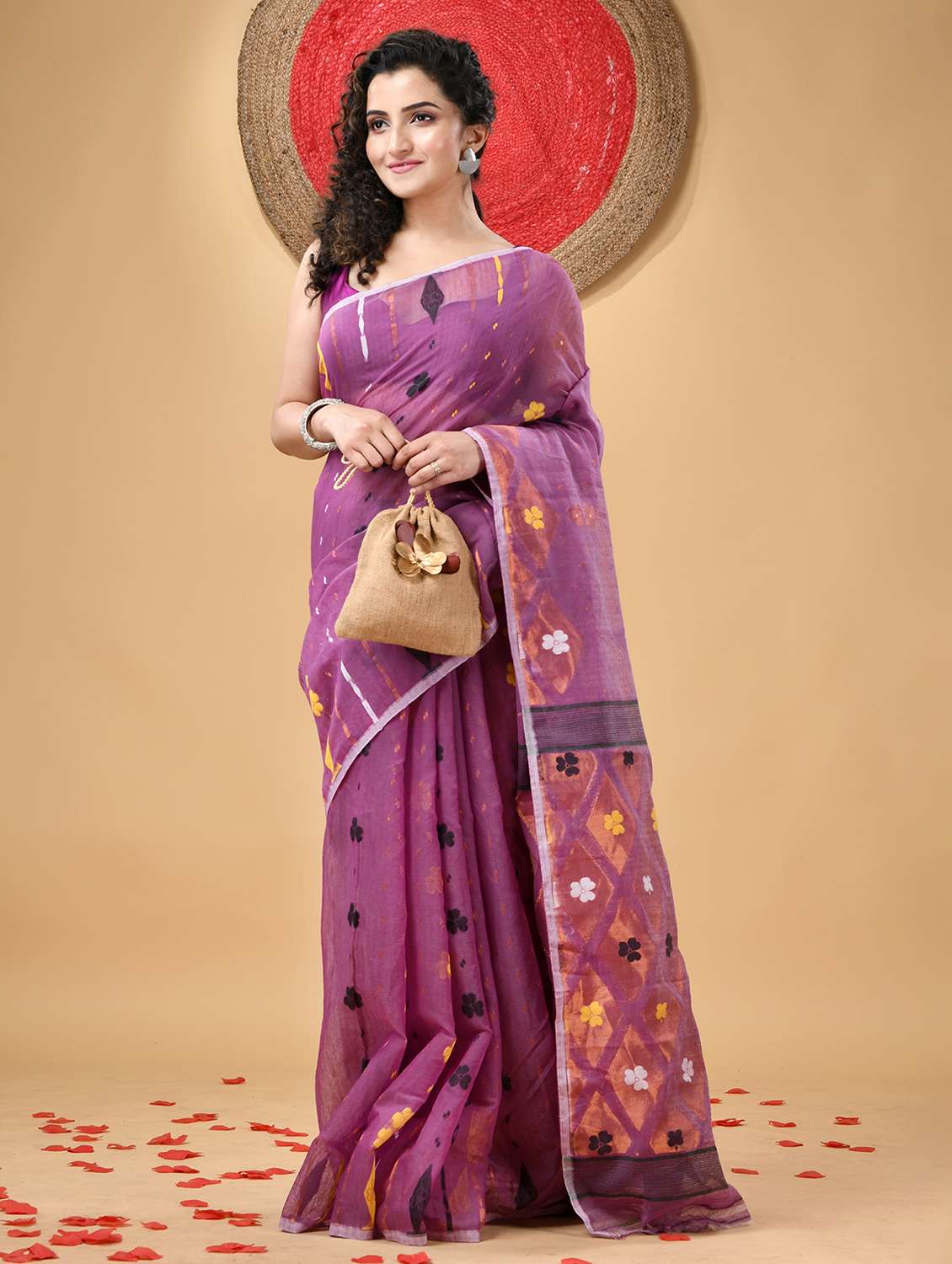 women self design jamdani saree - 21977470 -  Standard Image - 1