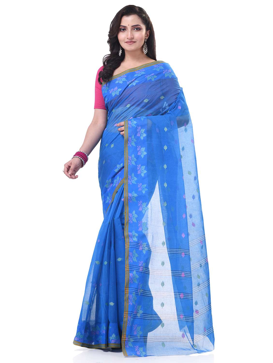 women self design handloom saree