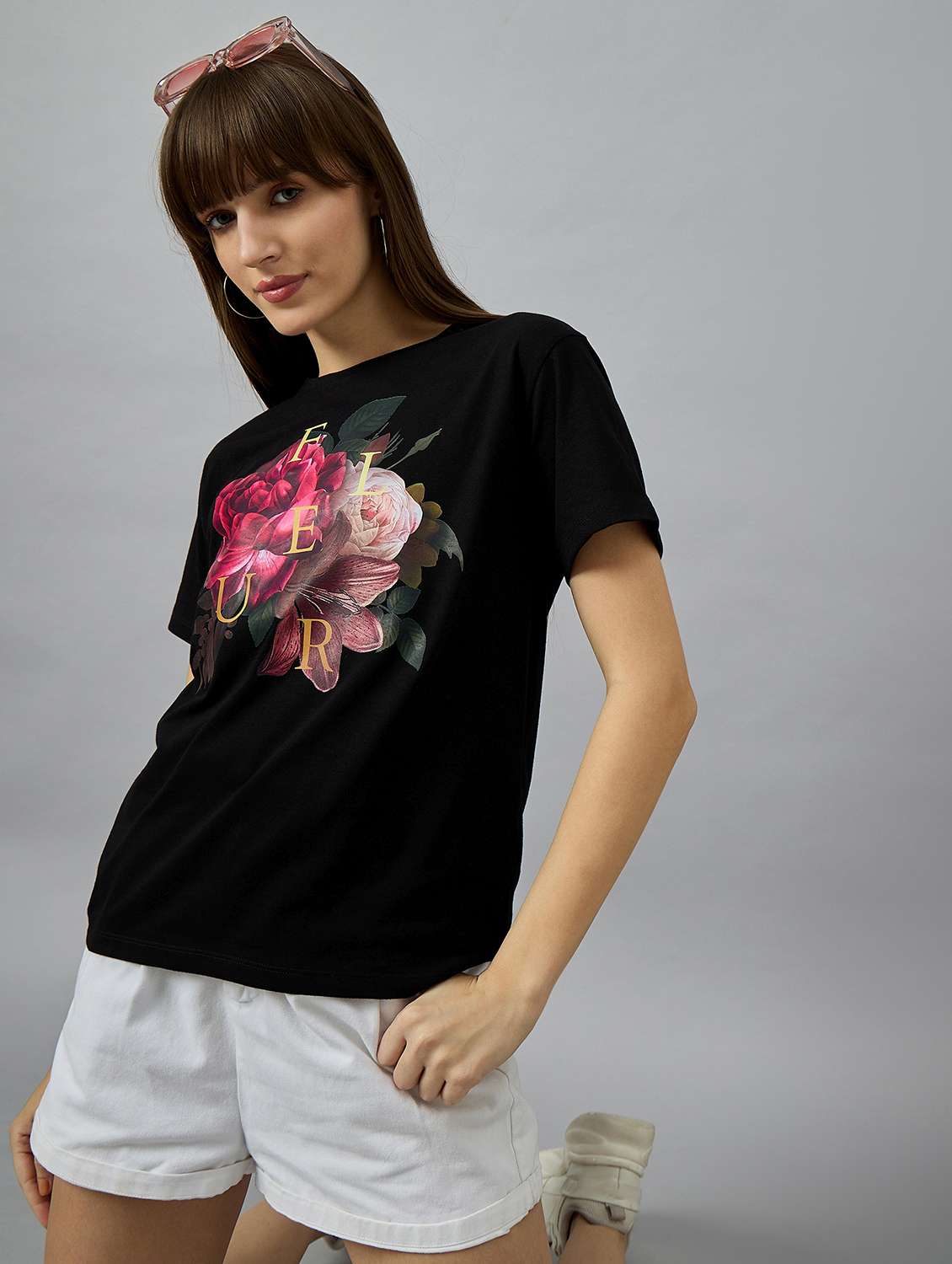 black cotton regular tshirt - 21977849 - Zoom Image - 0